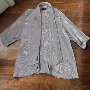 Gorgeous Toni T. Black and White Cardigan jacket-Size 2X-Like NEW